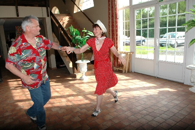 min 2008 05 04 retro rhythm 200